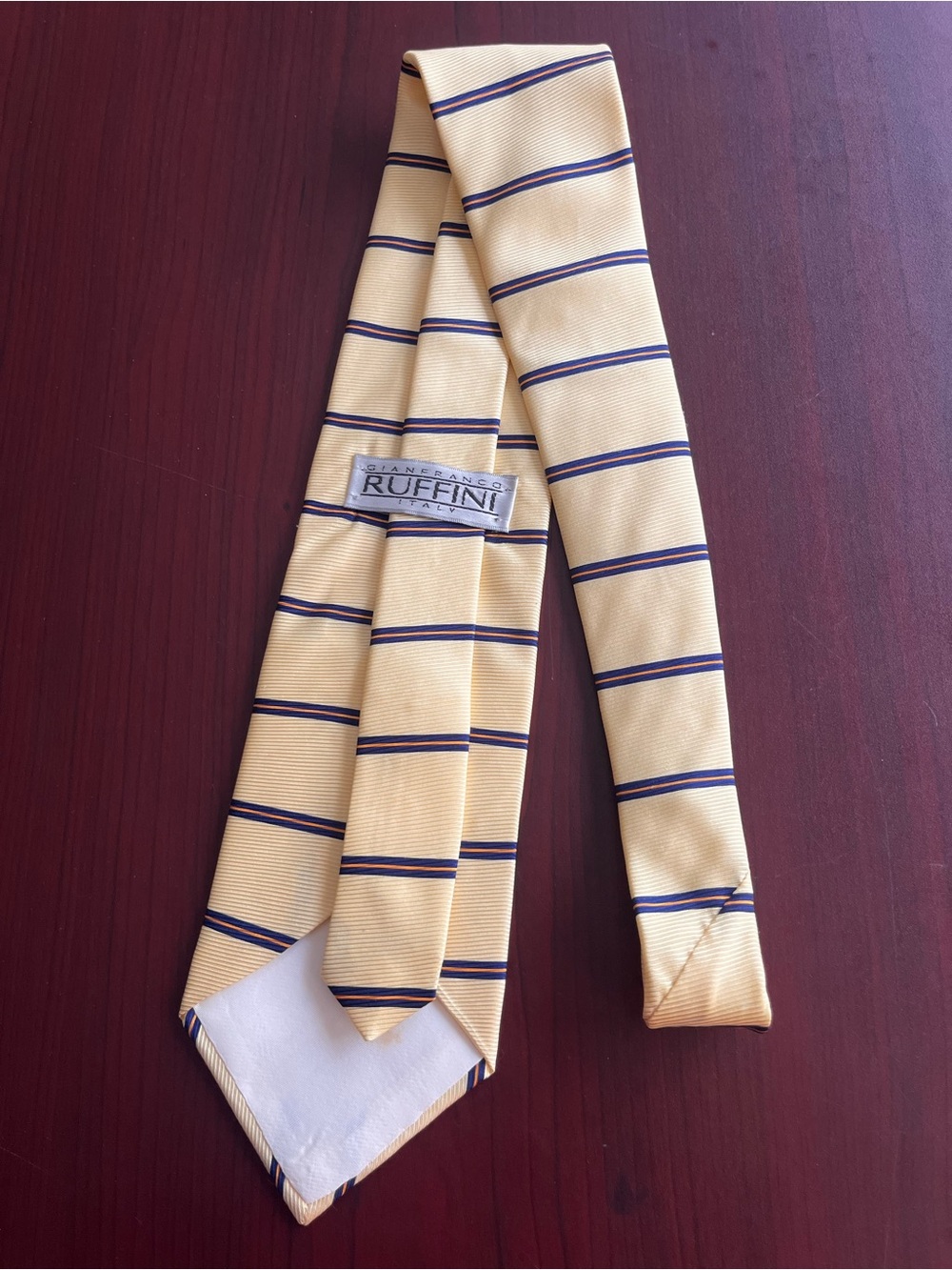 Gianfranco Ruffini 100% Silk Yellow Stripe Men's Silk Tie